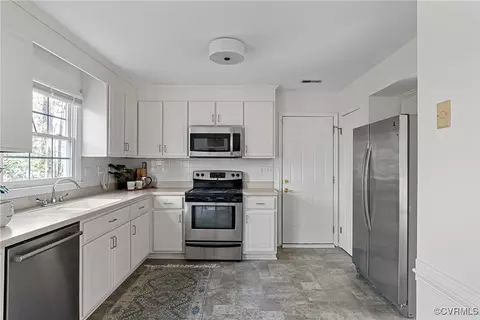 5801 Mill Spring Rd, Midlothian, VA 23112 photo 5