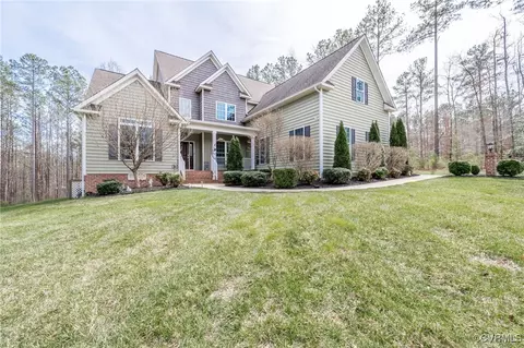 7401 Maclachlan Dr, Chesterfield, VA 23838