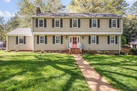 9205 Lyndonway Dr, Henrico, VA 23229