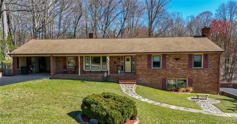 7476 Deborah Dr, Mechanicsville, VA 23111