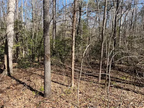 2946 Hadensville Fife Rd, Hadensville, VA 23063