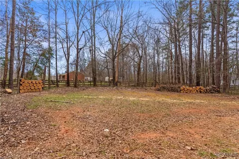 12235 Spring Run Dr, Amelia Court House, VA 23002 photo 35