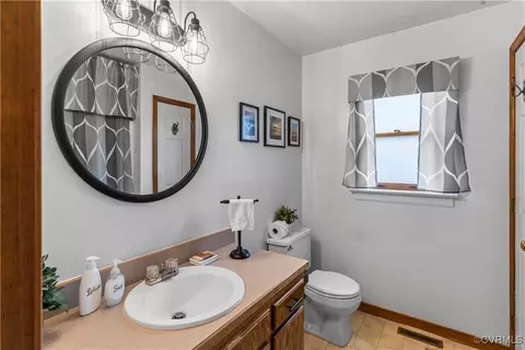 12235 Spring Run Dr, Amelia Court House, VA 23002 photo 16