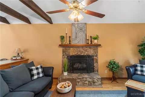 12235 Spring Run Dr, Amelia Court House, VA 23002 photo 5