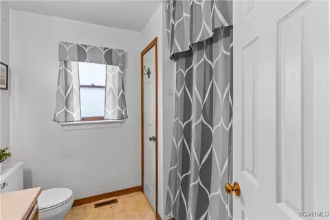 12235 Spring Run Dr, Amelia Court House, VA 23002 photo 17