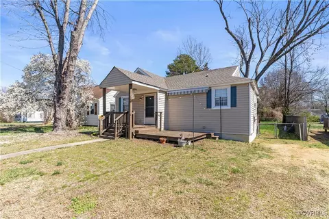 5215 Bloomingdale Ave, Henrico, VA 23228