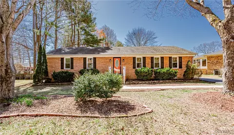 4313 Green Cedar Ln, North Chesterfield, VA 23237