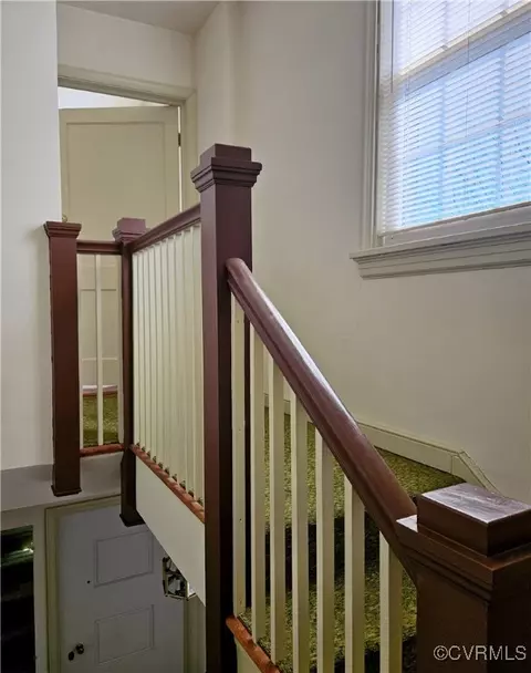 Entry Way - 3410 Stuart Ave, Richmond, VA 23221 photo 2 of 5