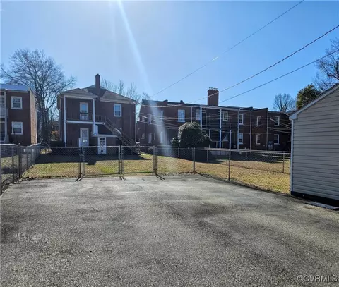 Exterior - 3410 Stuart Ave, Richmond, VA 23221 photo 12 of 12