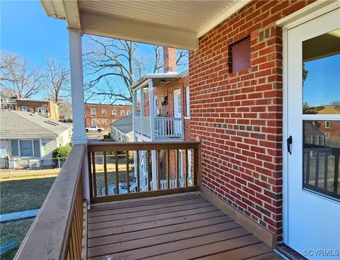 Exterior - 3410 Stuart Ave, Richmond, VA 23221 photo 4 of 12