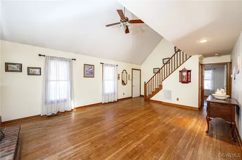 Living - 10907 Crofton Rd, Chester, VA 23831 photo 2 of 4