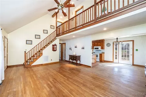 Living - 10907 Crofton Rd, Chester, VA 23831 photo 3 of 4