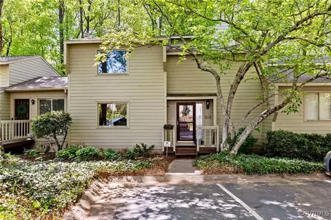 2206 Rocky Point Pkwy, Henrico, VA 23238