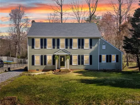 1007 Silver Creek Ct, Midlothian, VA 23113