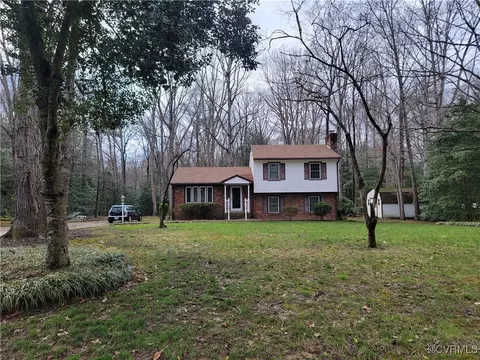7280 Creekridge Rd, Henrico, VA 23231
