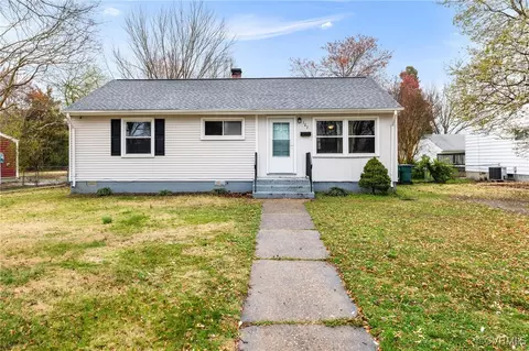 107 E Gray St, Sandston, VA 23150