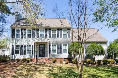 3800 Danewood Dr, Richmond, VA 23233