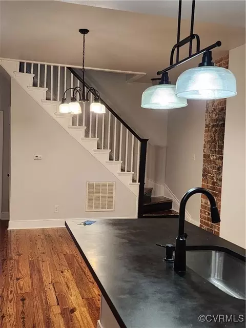2406 Venable St, Richmond, VA 23223 photo 15