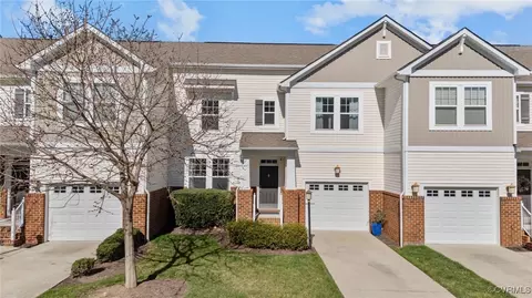 559 Abbey Village Cir, Midlothian, VA 23114