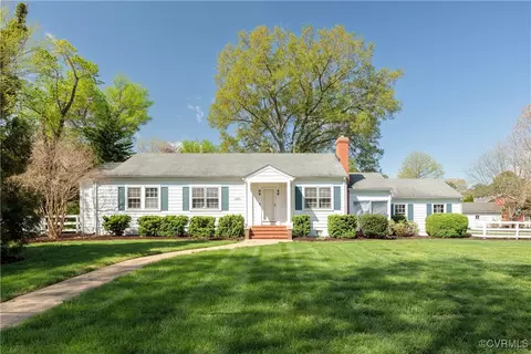 1210 Salisbury Dr, Midlothian, VA 23113