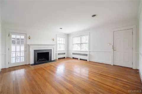1210 Salisbury Dr, Midlothian, VA 23113 photo 4