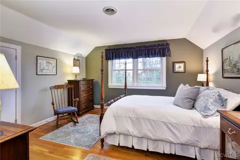 Bedroom - 113 Pinepoint Rd, Williamsburg, VA 23185 photo 5 of 5