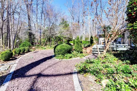 Exterior - 113 Pinepoint Rd, Williamsburg, VA 23185 photo 15 of 22