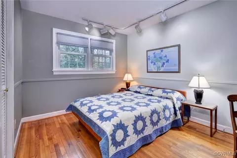 Bedroom - 113 Pinepoint Rd, Williamsburg, VA 23185 photo 2 of 5