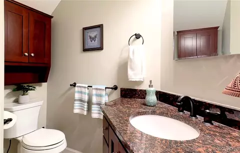 Bath - 113 Pinepoint Rd, Williamsburg, VA 23185 photo 3 of 3