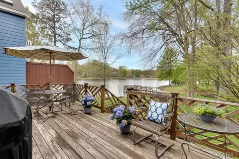 2706 Berkeley Pointe Dr, Henrico, VA 23233