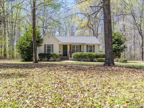 3903 Howell Rd, Powhatan, VA 23139