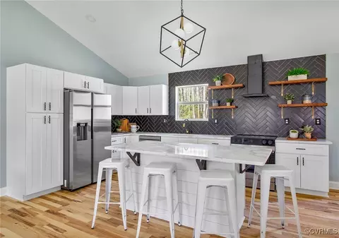8011 Courthouse Rd, Providence Forge, VA 23140