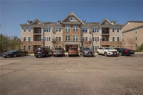 1040 Westwood Village Way #304, Midlothian, VA 23114