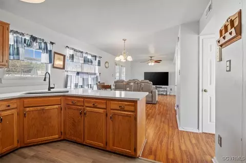 194 E Cedar Fork Rd, Richmond, VA 23223 photo 17