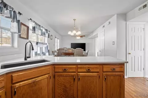 194 E Cedar Fork Rd, Richmond, VA 23223 photo 18