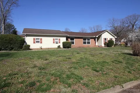 3628 Echoway Rd, Richmond, VA 23234 photo 2