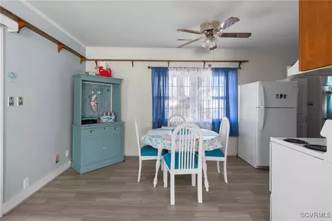 Dining - 36 Second St, Lancaster, VA 22503 photo 2 of 3
