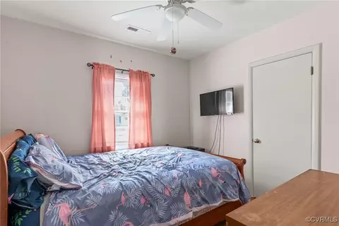 Bedroom - 36 Second St, Lancaster, VA 22503 photo 2 of 7