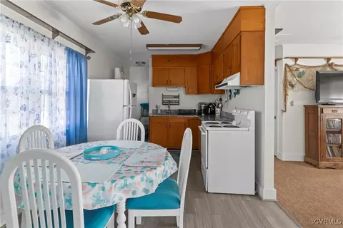 Dining - 36 Second St, Lancaster, VA 22503 photo 1 of 3