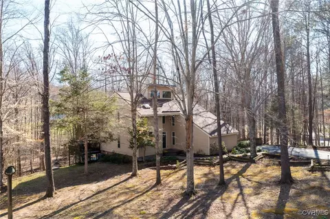 14304 Horseshoe Ford Rd, Ashland, VA 23005