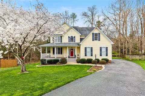 11707 Westbury Bluff Dr, Midlothian, VA 23114