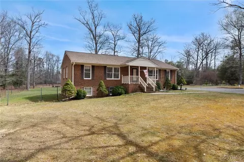 9320 Old Forge Rd, Providence Forge, VA 23140 photo 3