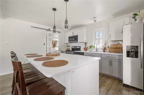 Kitchen - 6349 Macbeth Ct, North Chesterfield, VA 23234 photo 2 of 5