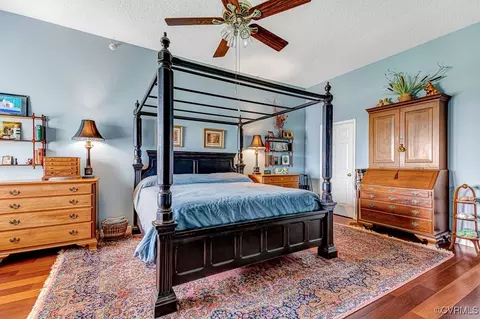 301 Beacon Ridge Dr #803, Hopewell, VA 23860