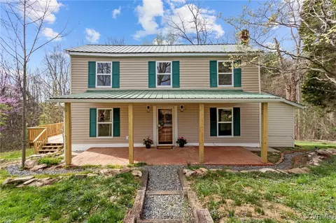 1413 First Rock Rd, Prospect, VA 23960