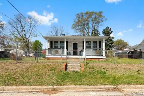 1841 Dupuy Rd, Petersburg, VA 23803