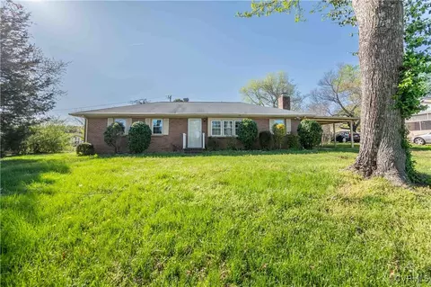 7235 Grant Dr, Mechanicsville, VA 23111