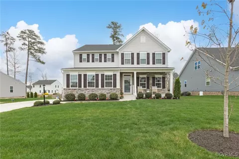 13725 Bastian Dr, Chester, VA 23836