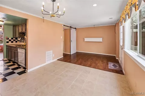 Dining - 7924 Clovertree Ct, Richmond, VA 23235 photo 1 of 1