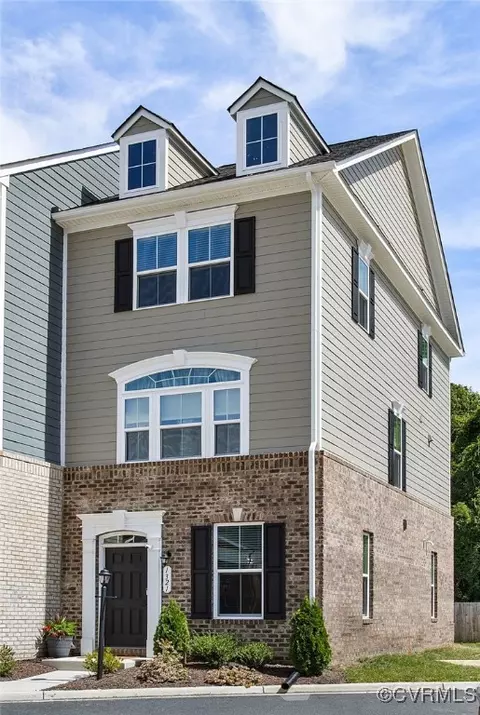 Exterior - 1321 Ewing Park Loop, Midlothian, VA 23113 photo 2 of 5